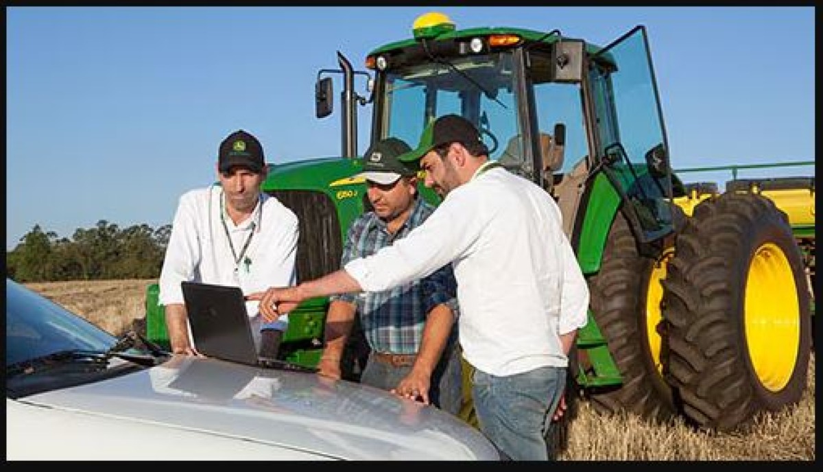 Como escolher a peça correta para seu equipamento John Deere